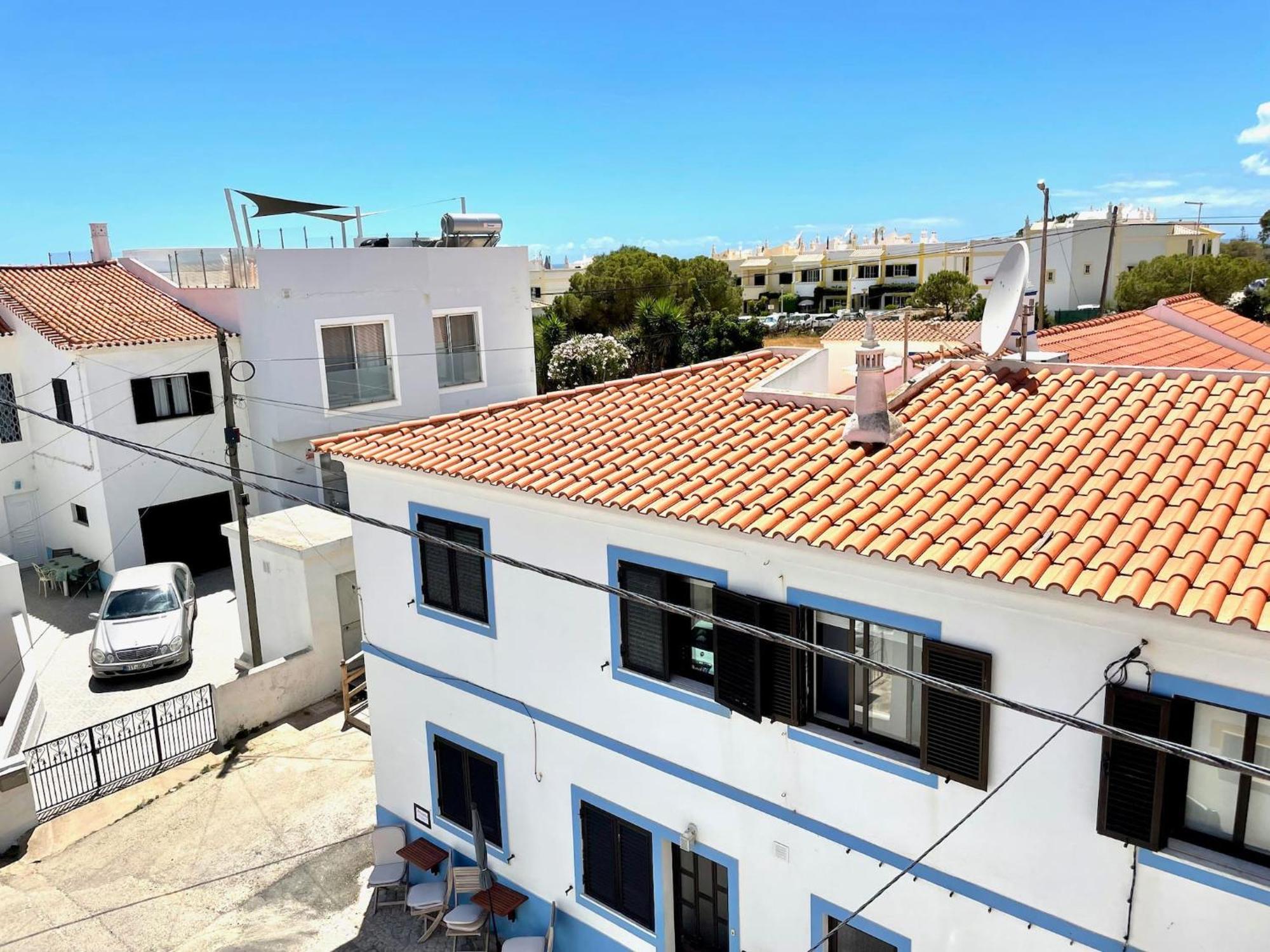 Appartement House Located In Opposite Of Beach! à Lagoa  Extérieur photo