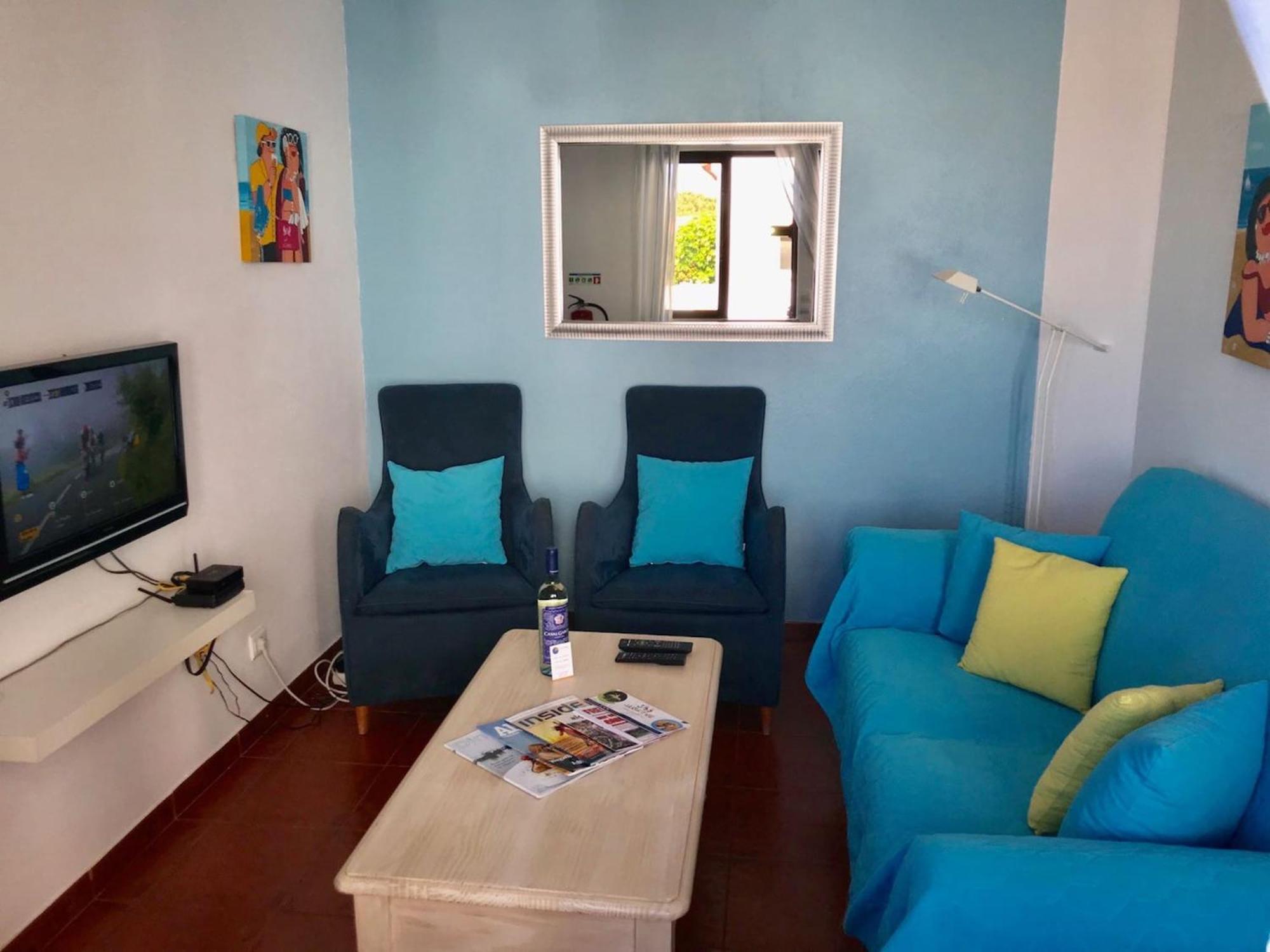 Appartement House Located In Opposite Of Beach! à Lagoa  Extérieur photo